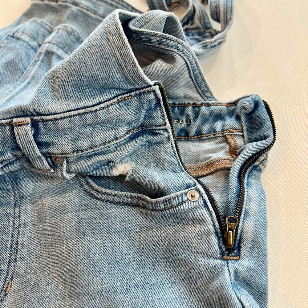 American Eagle Outfitters Mom Denim Distressed Overalls - Picture 11 of 13